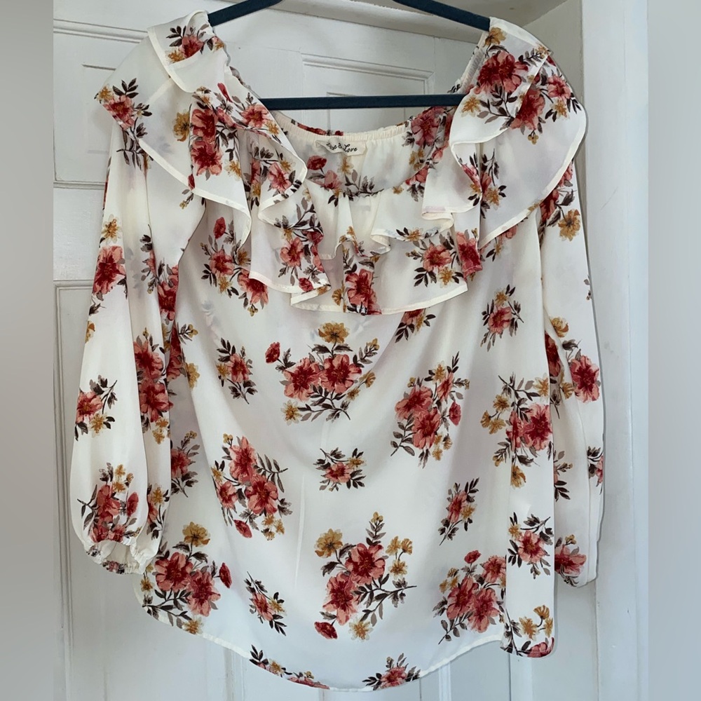 Off the Shoulder Floral Blouse